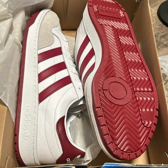 Rare Retro Vintage Inspired Adidas Originals Team Court Sneakers